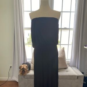 Black strapless dress